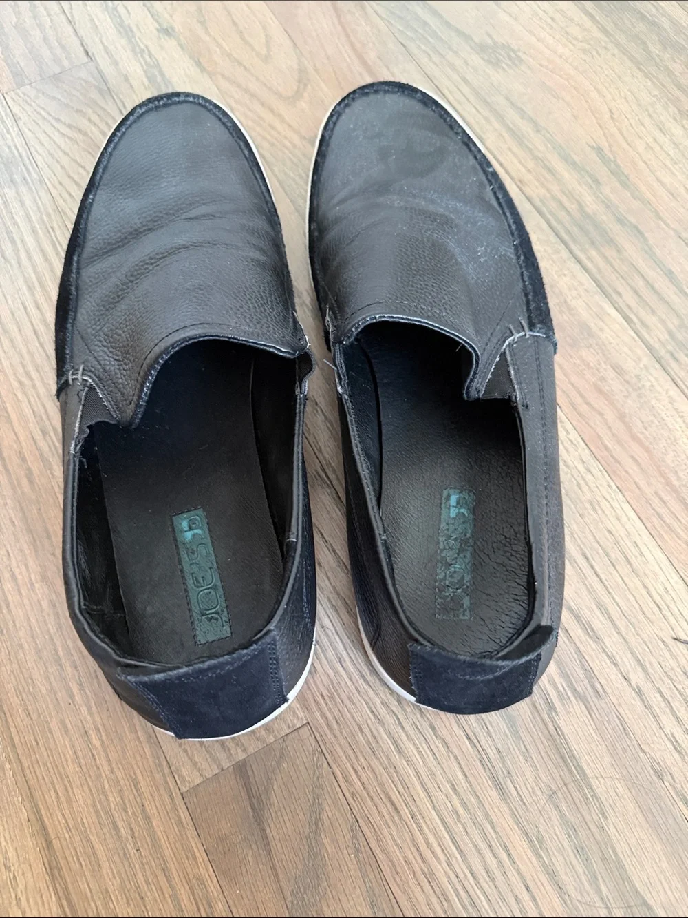 Men's Black Leather Slip-On Loafers